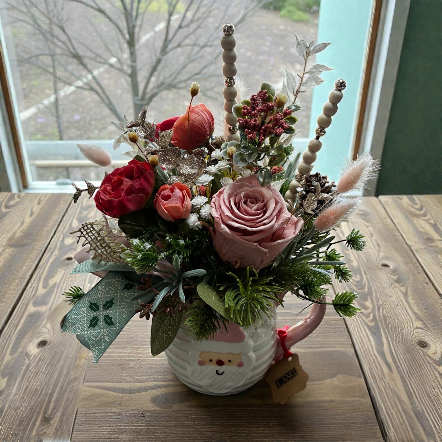 Blush and Berry Artificial Santa Mug