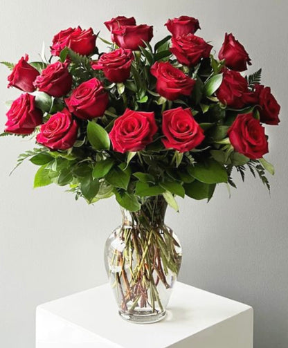 The Dreamy Red Rose Bouquet 12,18 or 24