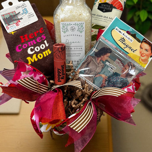 Here Comes Cool Mom Basket