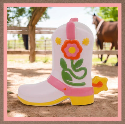 Giddy Up Girl –  Petal Passion, Ammon ID
