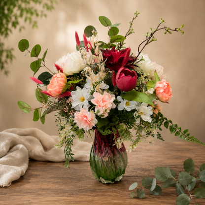 Vibrant Artificial Lux Bouquet –  Petal Passion, Ammon ID