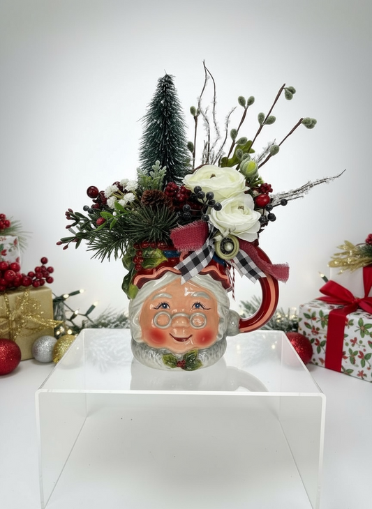 Mrs. Clause Ceramic Artificial Mug